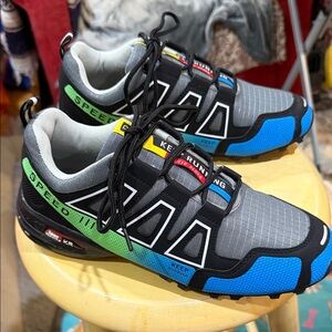 European running shoes. Size 41/ 10 women. Brand KR.
